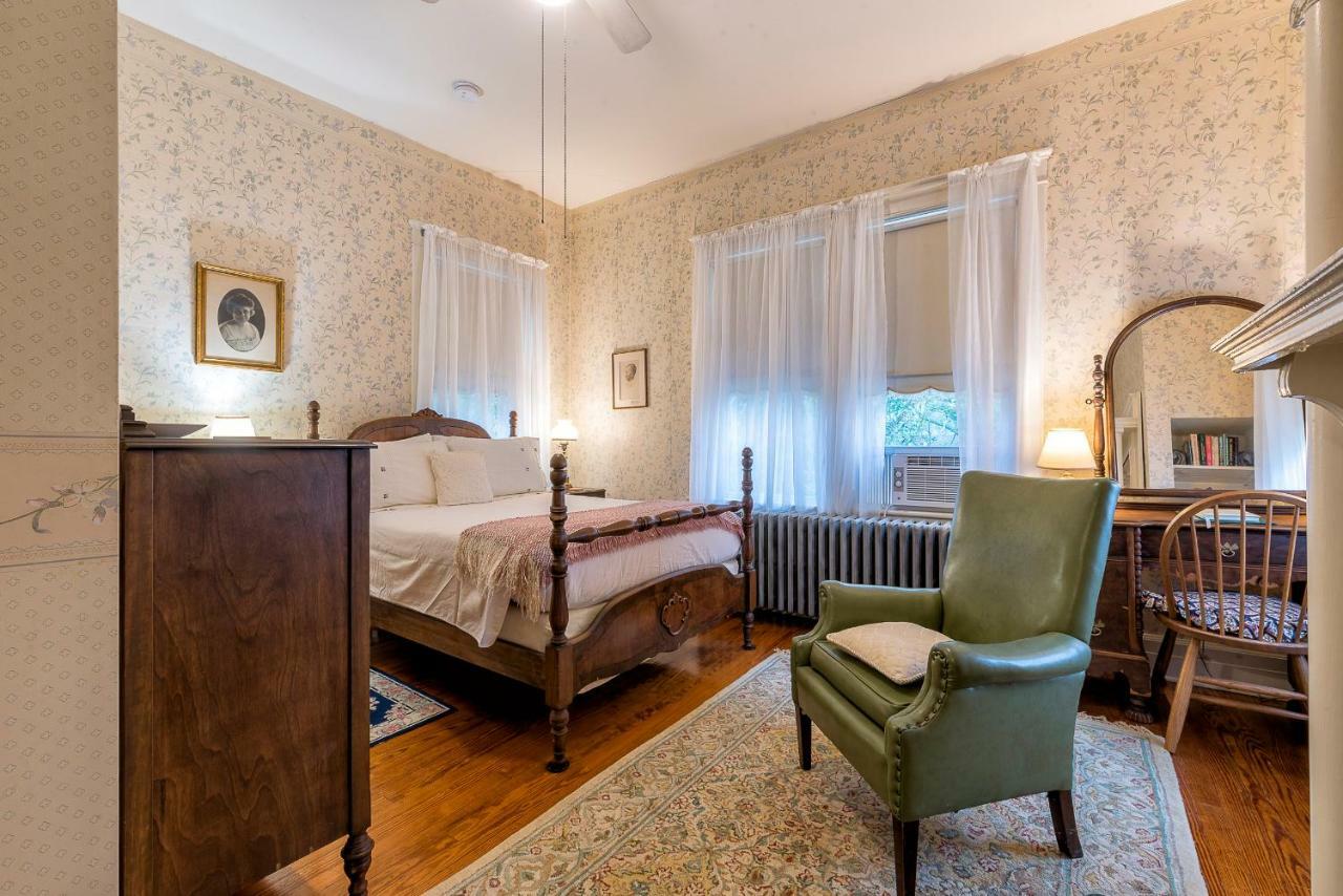 The Grey Swan Inn Llc Blackstone Exterior foto